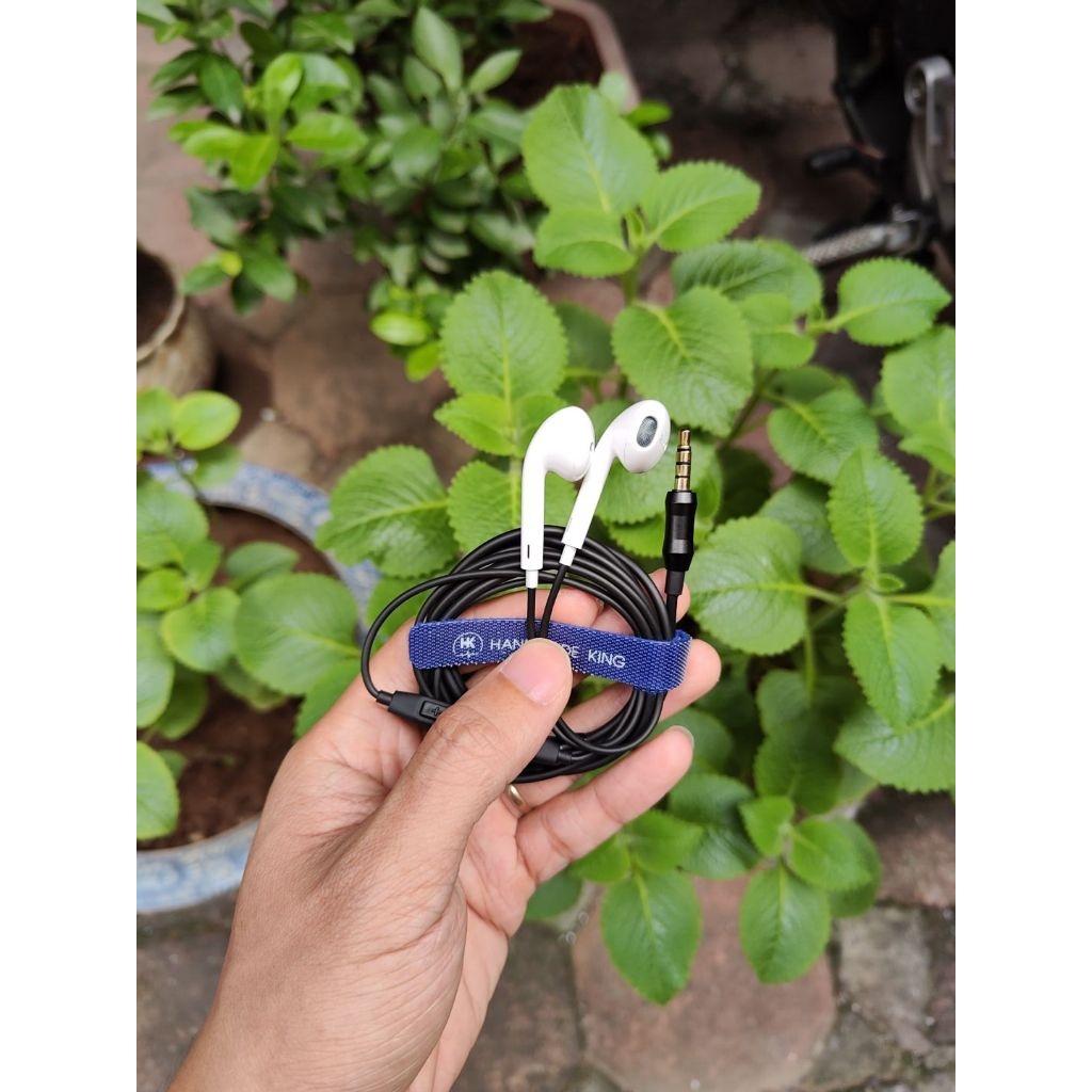 Tai nghe zin theo máy điện thoại các loại HOT nhất | BigBuy360 - bigbuy360.vn