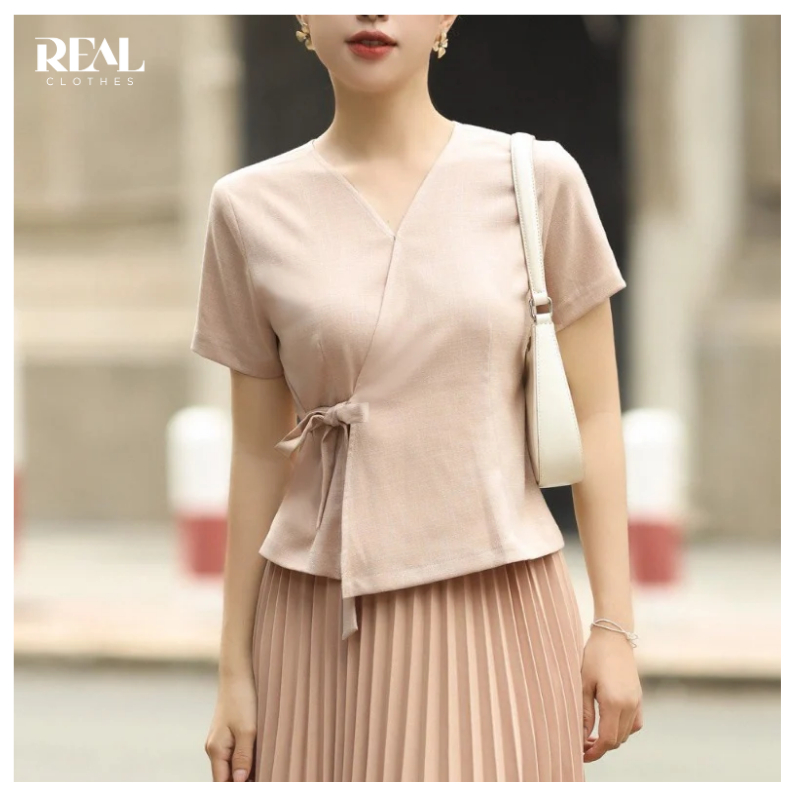 Áo kiểu tay ngắn vạt chéo che bụng REAL CLOTHES (tổng hợp màu), vải linen pha lụa mát, ít nhăn