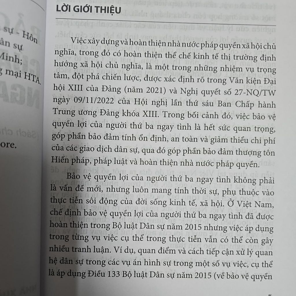 Sách - Bảo vệ quyền lợi người thứ ba ngay tình (NXB Tư Pháp)