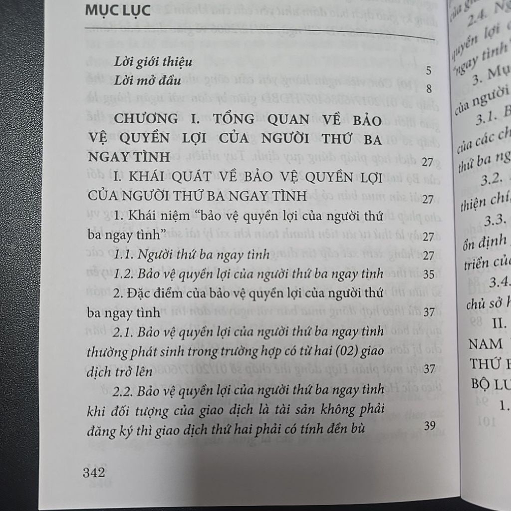Sách - Bảo vệ quyền lợi người thứ ba ngay tình (NXB Tư Pháp)
