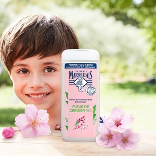 Sữa tắm 92% hữu cơ Le Petit Marseillais (650ml)
