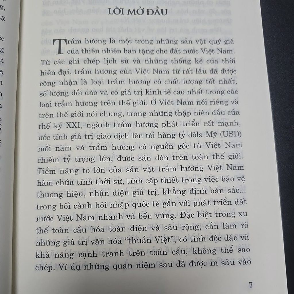 Sách - Văn hoá trầm hương Việt Nam