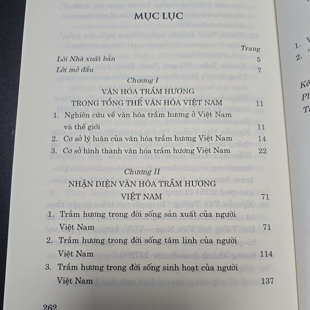 Sách - Văn hoá trầm hương Việt Nam