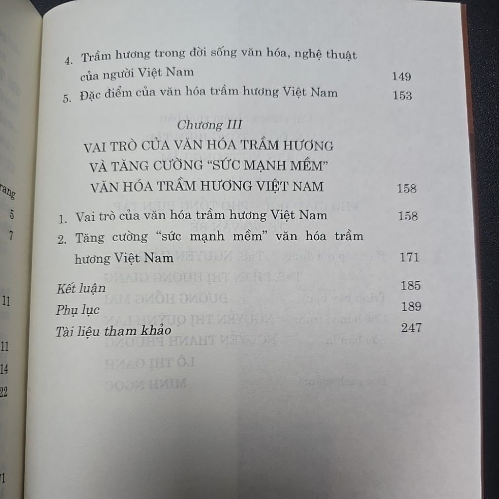 Sách - Văn hoá trầm hương Việt Nam