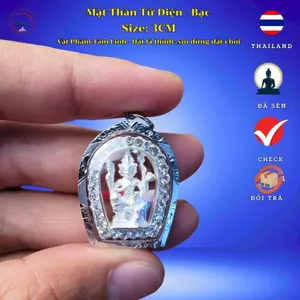 Mặt Dây Chuyền Phật Tứ Diện Bạc 3cm – Khung Kính Đính Đá, Sáng Nhẹ Dễ Đeo