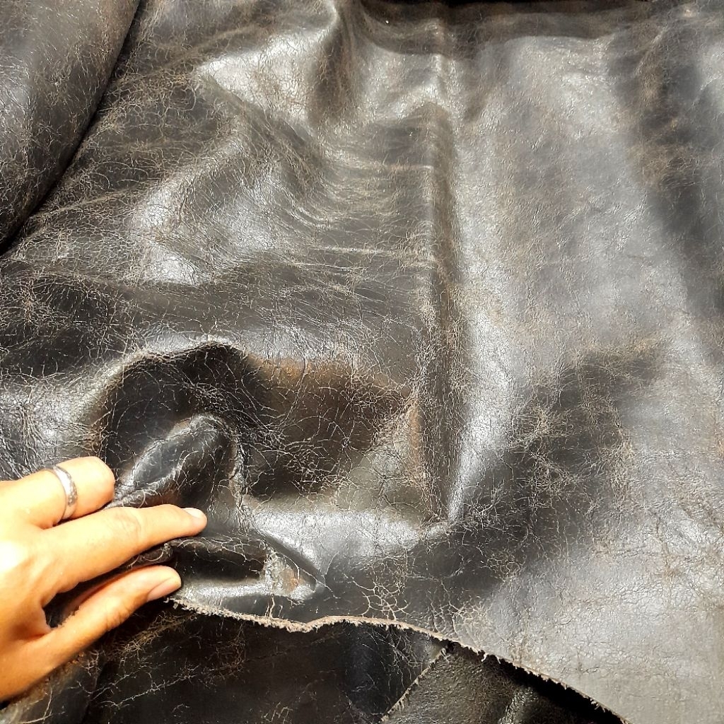 Đen cracking tựnhiên