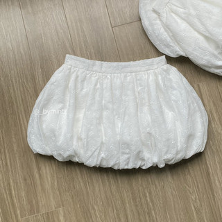 BLOOM SKIRT | Chân váy bí phồng cạp thấp lưng chun phong cách đơn giản, nhẹ nhàng | ByMintt