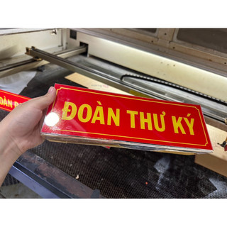 Bảng Tên Mica Để Bàn 15x30cm – Làm Theo Yêu Cầu