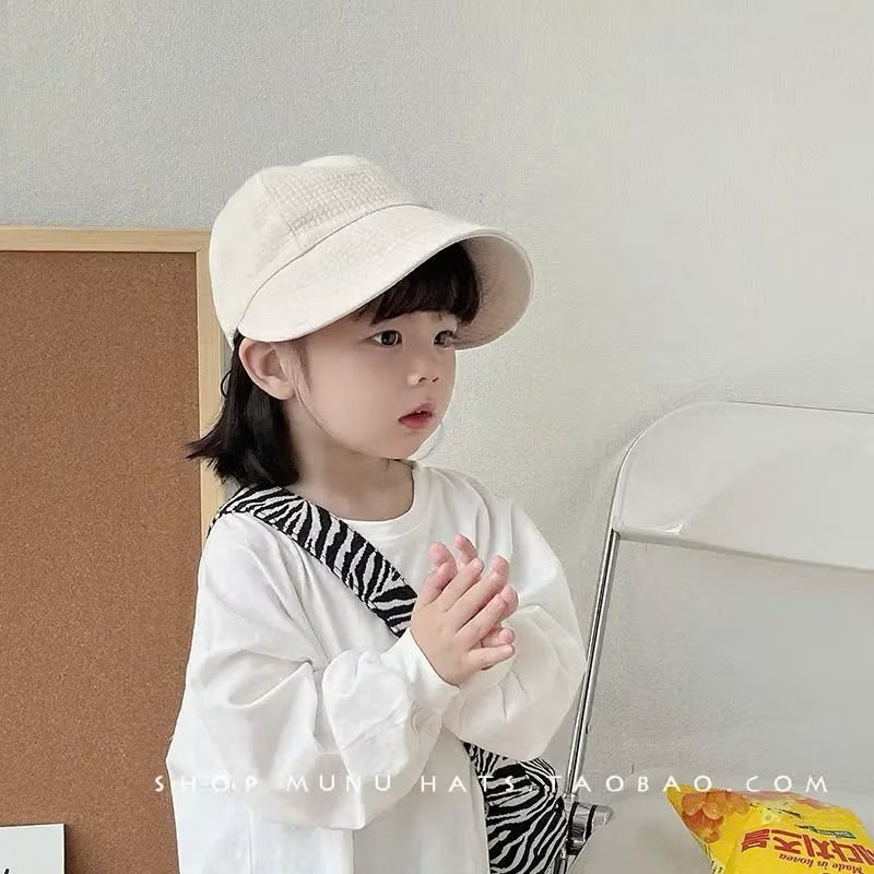 Mũ chống nắng tăm cho bé có dây rút điều chỉnh