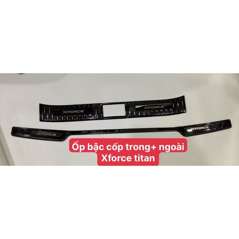 Ốp chống trầy cốp trong và ngoài xe Mitsubishi Xforce 2023-2025 vân Titan hàng cao cấp