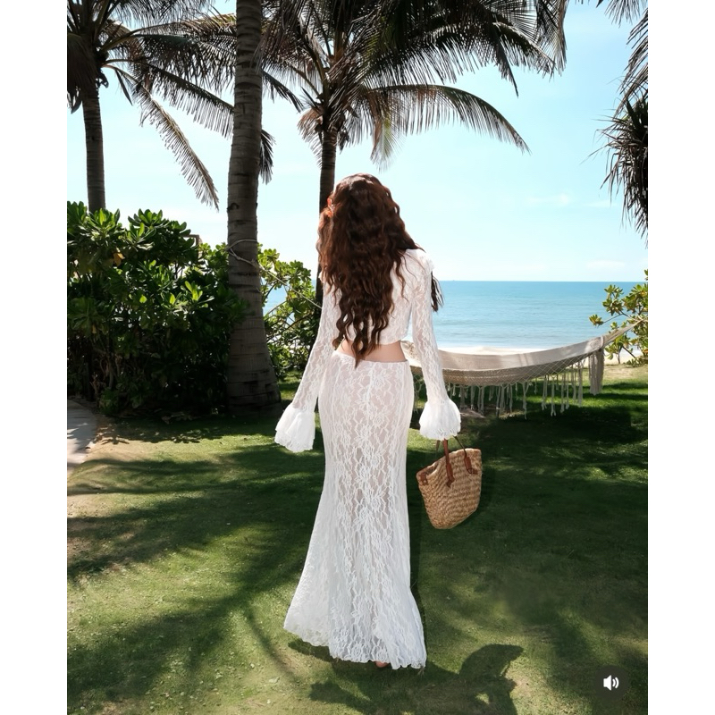 EMMA Set Đi Biển Áo Croptop Tay Loe, Váy Dài Đuôi Cá Tôn Dáng