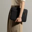 Túi chống sốc cho iPad/Tablet Tomtoc (USA) Sleeve Bag size 11"/12.9"/13" chính hãng, chống sốc tốt