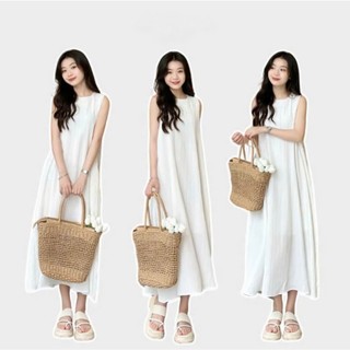 Đầm dáng dài sát nách chất đũi mềm siêu xinh LAVIAN V19