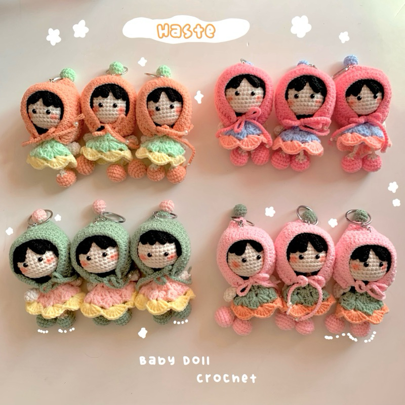 Móc Khoá Len Cô Bé Búp Bê Cầu Mưa Quàng Khăn Bận Váy Handmade Mềm Mịnu