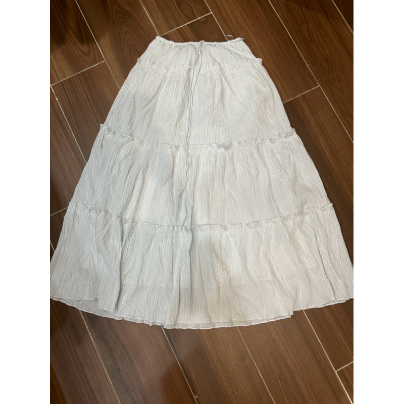 PASS CHÂN VÁY ĐI BIỂN CỦA SECODEE (New 98%) | Shopee Việt Nam