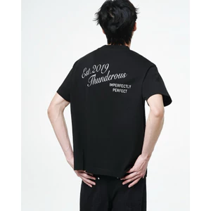 Áo Thun Unisex Đen In Chữ - THUNDEROUS GRAPHIC T-SHIRT / BLACK