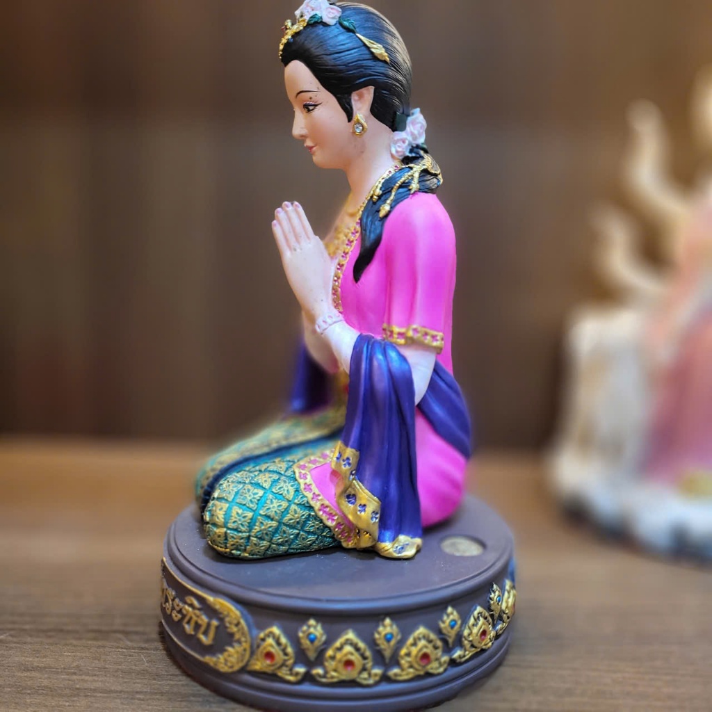 Tượng Mea Thì Thầm Decor 15x22cm – Tạo Cá Tính Riêng Trong Không Gian Của Bạn