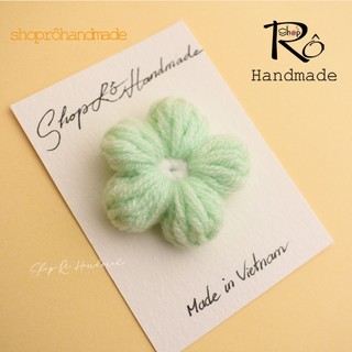 Ghim cài áo hoa len năm cánh hạt bắp dễ thương 4cm|Pin, trâm cài balo, cặp,huy hiệu|Shop Rô Handmade