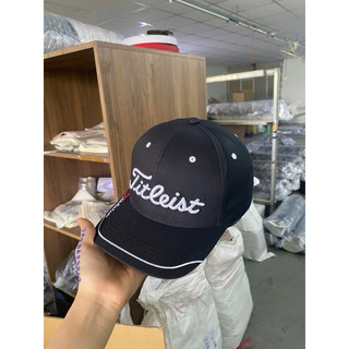 Mũ Golf Titleist 2 màu đen và trắng chuẩn phom êm