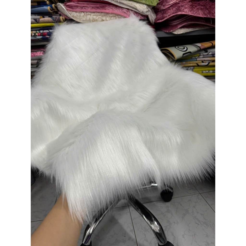 Thảm Lông Trải Bàn Trang Điểm Size 50cm x 80cm