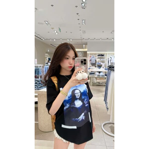 Áo Thun Mona Lisa Tranh Sơn Dầu Hình In Sắc Nét Vải Cotton 2 Chiều Hàng L1
