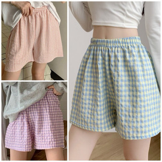 Quần short nữ họa tiết caro, quần ngủ nữ có túi, chất vải đũi xốp thoáng mát, tạo cảm giác dễ chịu khi mặc tại nhà.