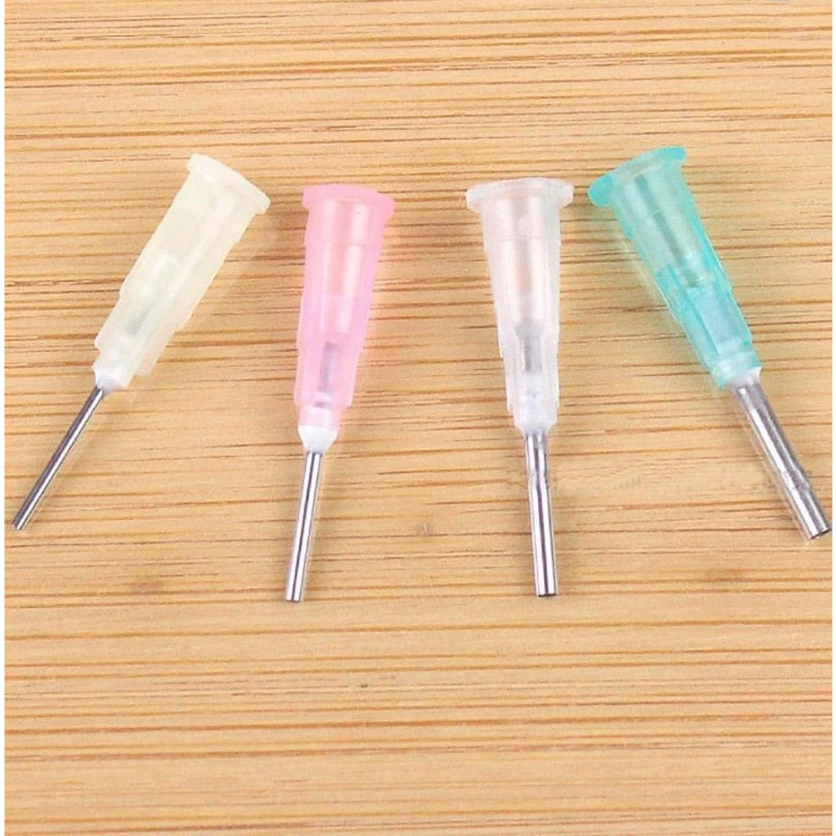 Đục lỗ núm ti, dụng cụ làm tăng size núm bình sữa cho bé saubabi