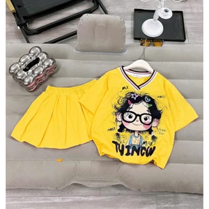 4-15 tuổi. Sét chân váy xếp ly có lót váy cho bé gái in hình cô gái tóc rối chất vải cotton mềm mịn thấm hút mồ hôi.V04