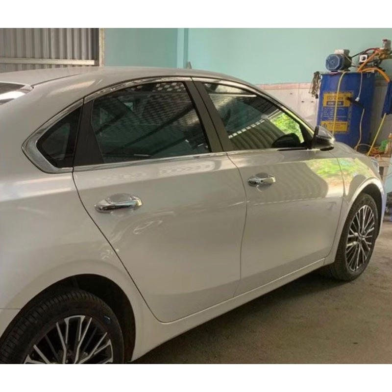 Nẹp chân kính và cong kính xe KIA Cerato 2019-2021 inox sáng bóng
