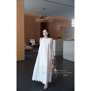 Váy cổ yếm dáng suông form rộng xòe chân mix ren hoa thanh lịch nhẹ nhàng cho nàng đi chơi dạo phố – BaoTrang.clothes