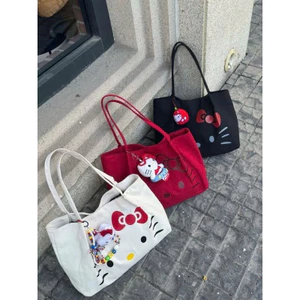 Túi đeo vai hello kitty đeo đi du lịch đi chơi tiện lợi