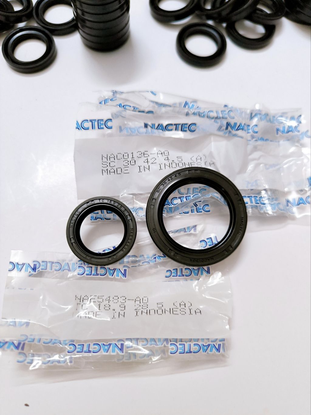 Bộ phớt điện Nactec Wave / Dream / Future / Cub, Bộ 2 phớt điện Nactec ...