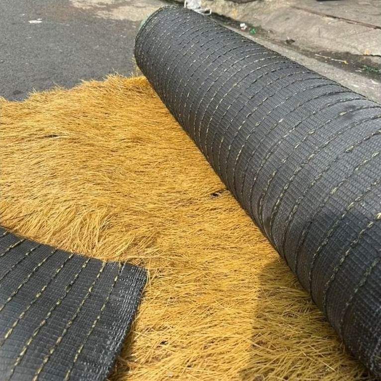 Combo 20m (1 x 20m) Thảm rơm nhân tạo đế cao su phủ keo PU, lợp mái chồi, trang trí resort, lều trại