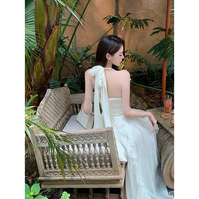 Đầm Voan Maxi Trắng Hở Lưng Nhún Eo – Nữ Tính, Bay Bổng, Sang Trọng