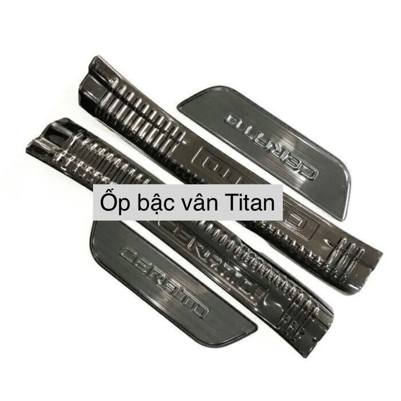 Ốp bậc cửa, nẹp bước chân xe KIA CERATO 2019-2021 vân Titan hàng cao cấp