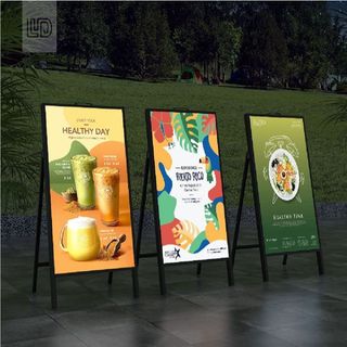 [STANDEE] Gía treo ảnh chữ A 1 mặt, kích thước 60x90cm, dùng cho quán ăn/ nước, cửa hàng ngoài trời