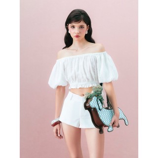 Áo trễ vai EAGER chất linen có hoạ tiết tay phồng SELEAN TOP