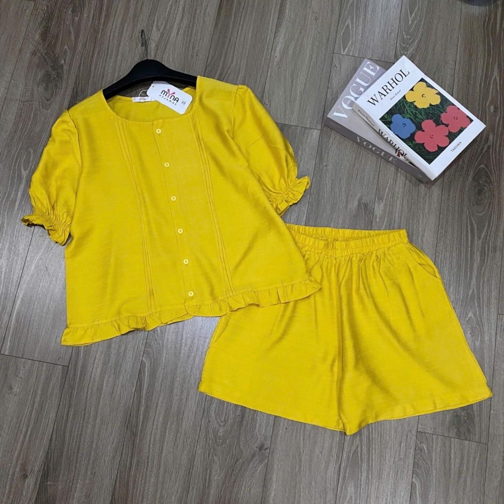 Bộ đồ nữ, áo thiết kế xếp ly tay lở, quần đùi, chất tơ đũi mềm mát hàng chính hãng, set đi biển