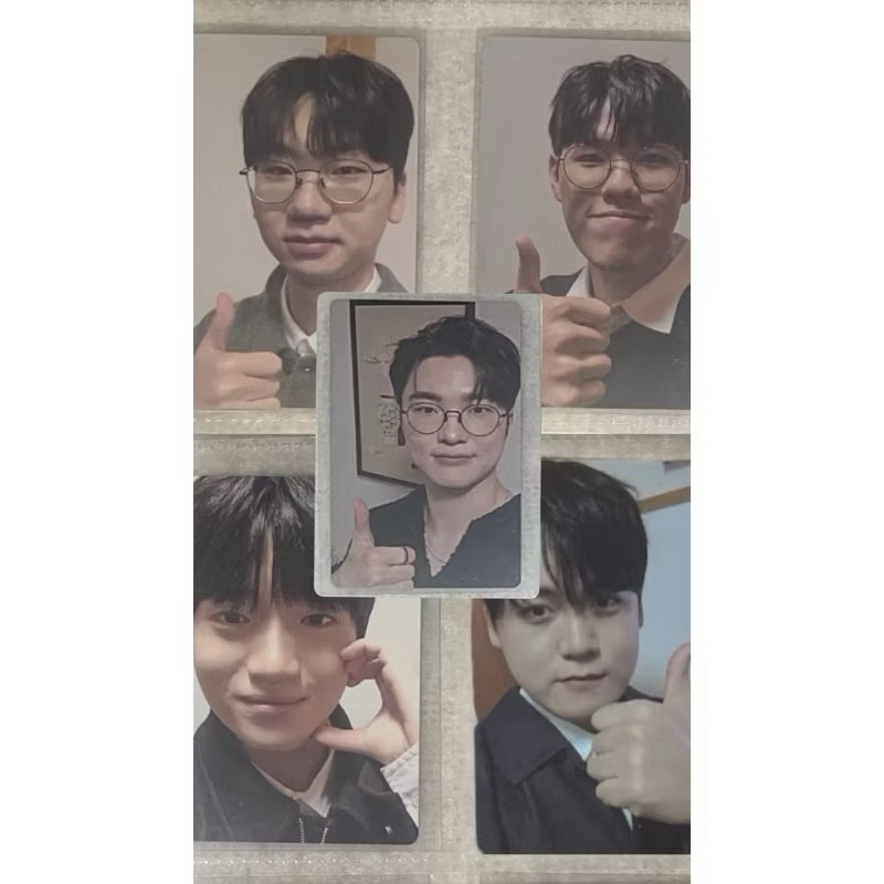 T1 Faker/Oner/Doran/Gumayusi/Keria package still hàng chính hãng