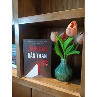 Sách Lãnh Đạo  BảnThân - Dám thay đổi dám thành công - Quảng Văn Books