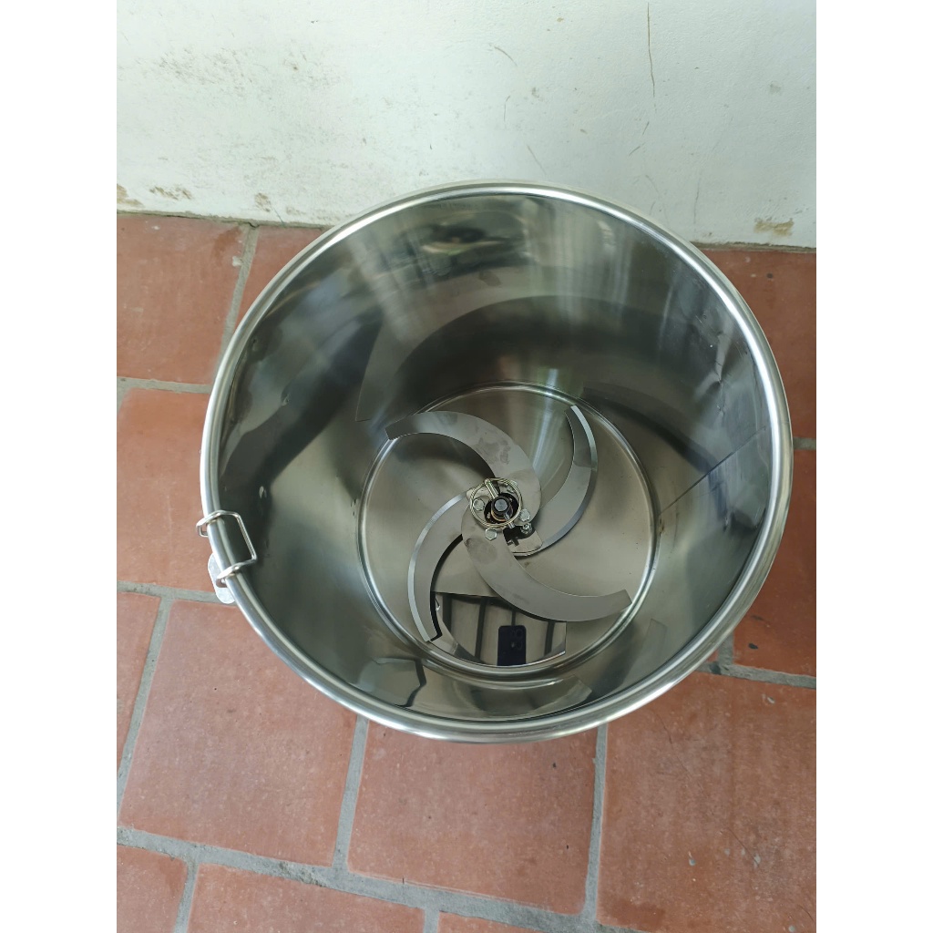 Máy băm thức ăn cho Gia súc Gia cầm Lợn Gà, Máy xay thức ăn chăn nuôi,băm rau-củ moto lõi đồng 750w