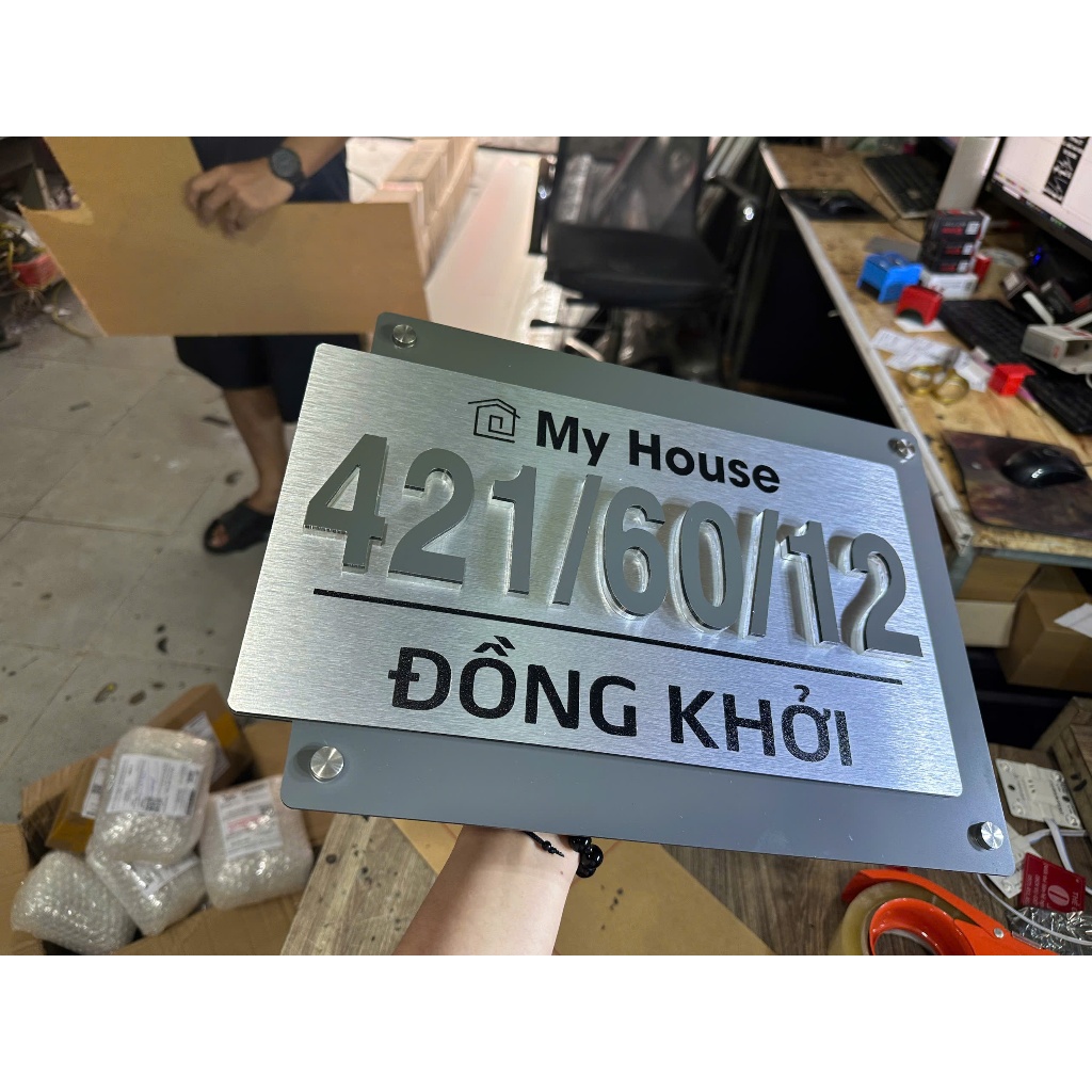 BẢNG SỐ NHÀ PHONG CÁCH HIỆN ĐẠI SANG TRỌNG