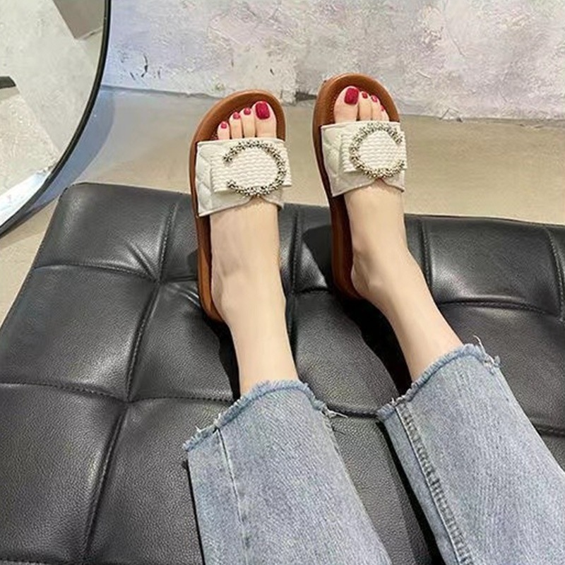 Dép da PU tiện lợi chống trơn trượt với thiết kế thanh lịch