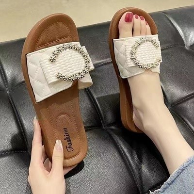 Dép da PU tiện lợi chống trơn trượt với thiết kế thanh lịch