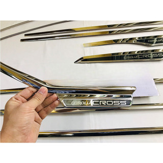 Nẹp viền chân, cong kính xe Toyota Corolla Cross 2018-2025 chất liệu INOX 304 cao cấp, sáng bóng