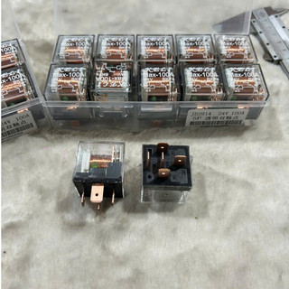 Hộp 10 Rơ le 4 chân, 5 chân trong, vuông Max-100A 12v 24v.