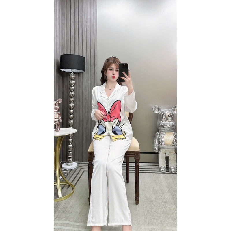 Tay Dài 49