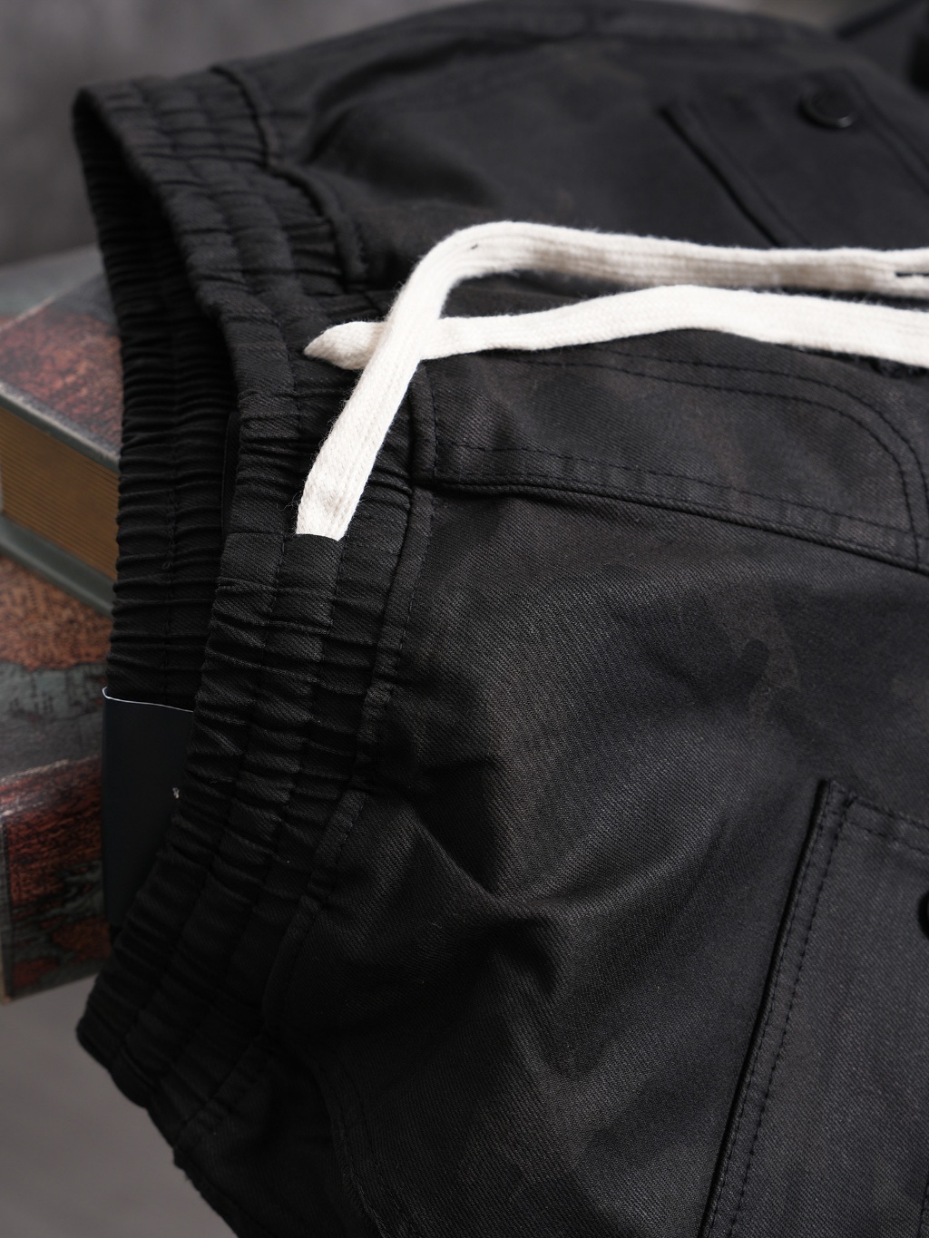 Ảnh Quần cargo nam kaki co giãn túi hộp KQSTYLING form relaxed fit thoải mái dễ mặc Zip ARM Đen 2