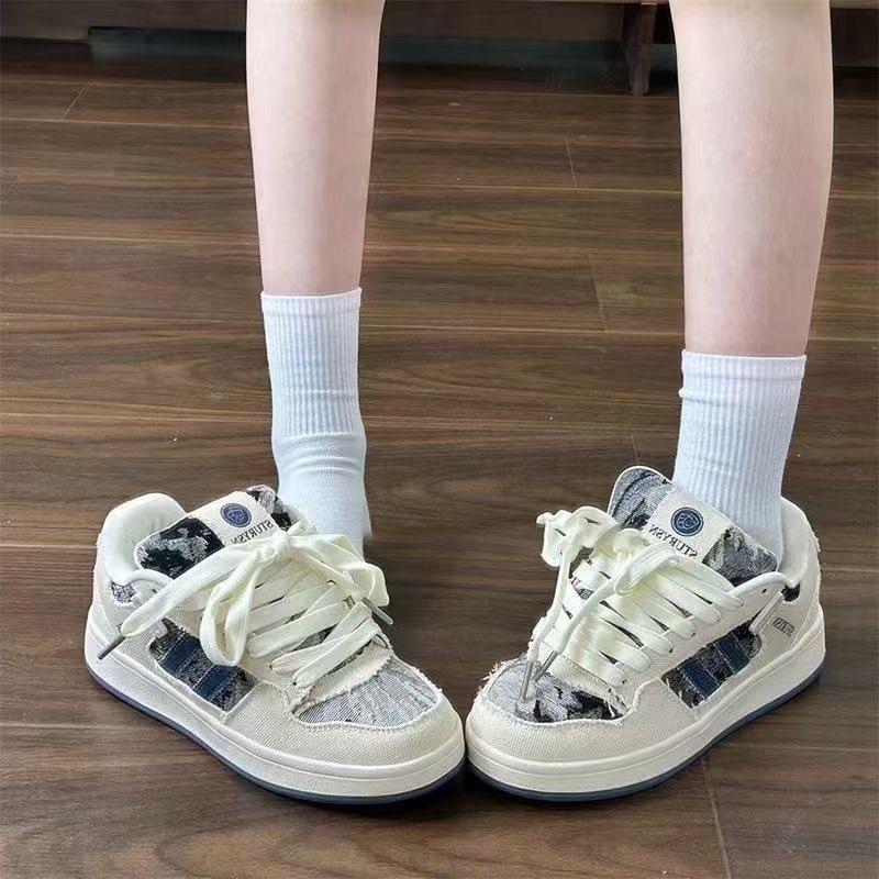 (Sẵn 35,37,39) Giày Thể Thao Sneaker Nữ Hoạ Tiết Thời Trang Đi Học Đi Chơi Thoải Mái