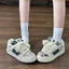 Giày Thể Thao Sneaker Nữ Hoạ Tiết Thời Trang Đi Học Đi Chơi Thoải Mái